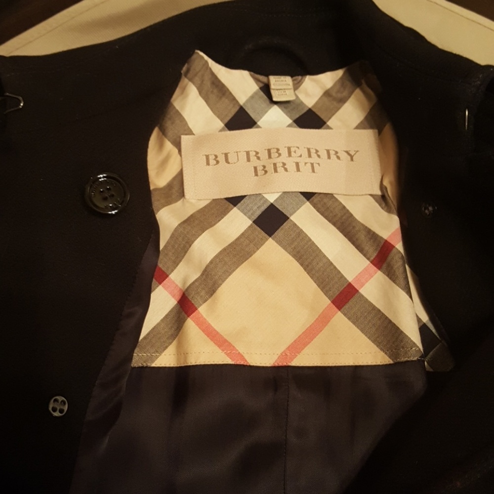 Burberry Coat size 4 hardly used Vintage purse - Picture 2 of 8